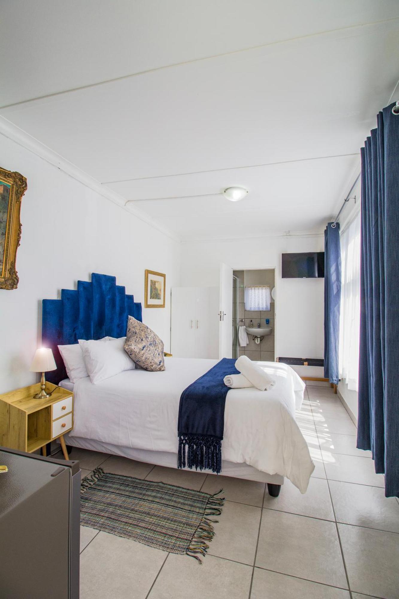 Schooner House Hotel Gansbaai Exterior photo
